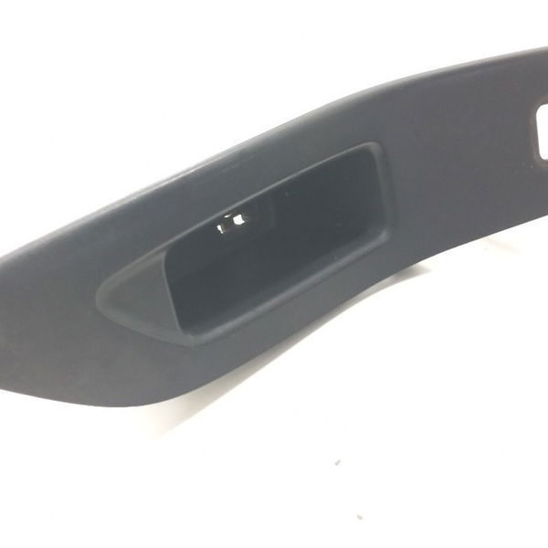 Moldura Comando Do Vidro Dianteiro Direito Ford Ka 1.0 2015