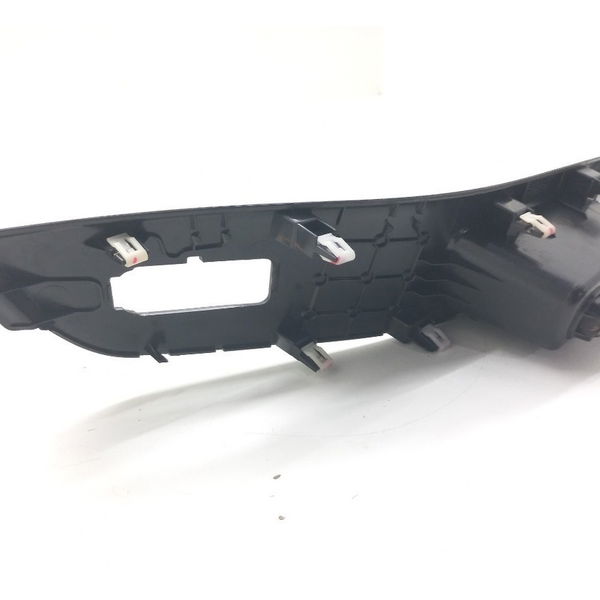 Moldura Comando Do Vidro Dianteiro Direito Ford Ka 1.0 2015