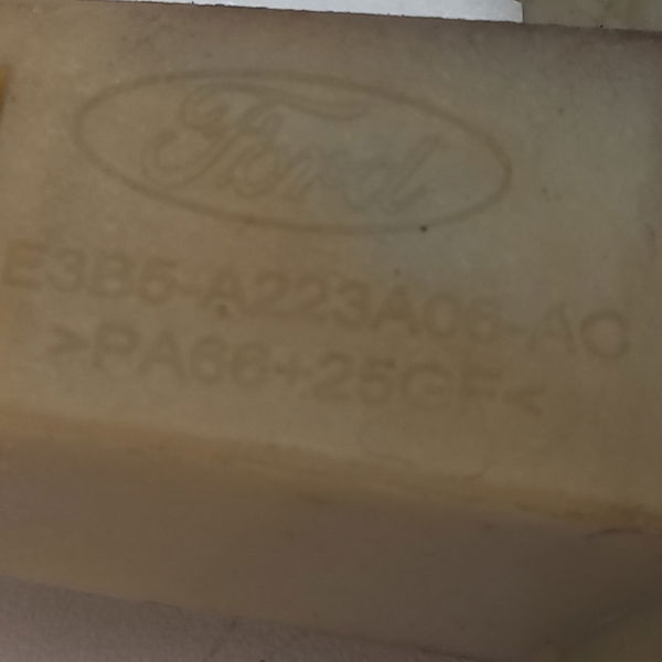 Guia Do Vidro Dianteiro Direito Ford Ka Se 1.0 2015