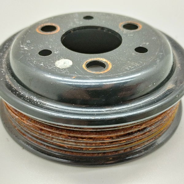 Polia Da Bomba De Agua Ford Ka Se 1.0 2015
