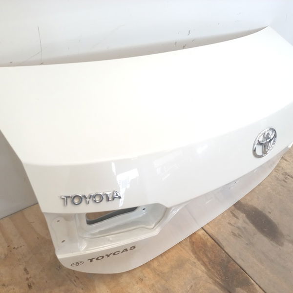 Tampa Traseira Toyota Corolla 1.8 Gli 2016