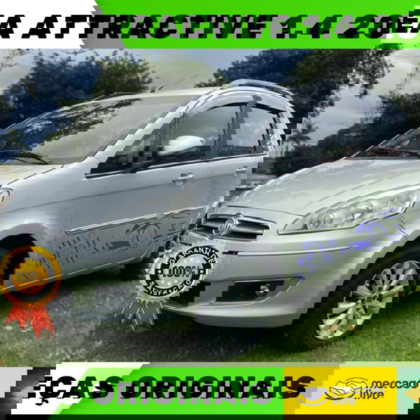 Moldura Painel Dianteiro Esquerdo  Fiat Idea 1.4 2014