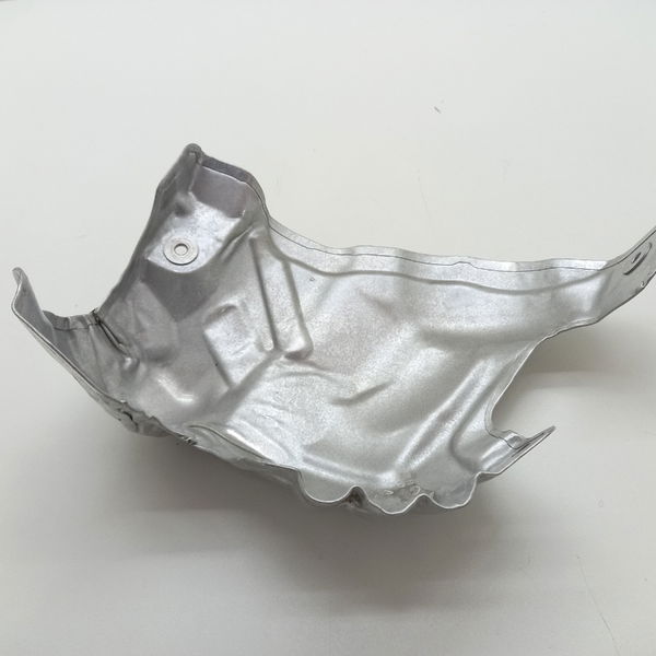 Defletor De Calor Da Turbina Chevrolet Onix 10tat Pr2 2022