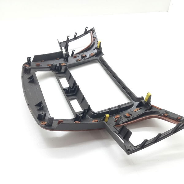 Moldura Comando Ar Central Toyota Sw4 Diesel 2021