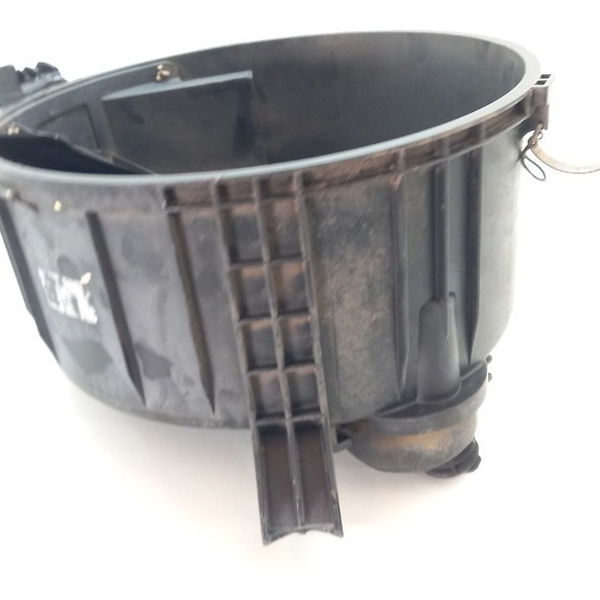 Caixa Filtro Do Ar C/detalhe Hilux Sw4 2011