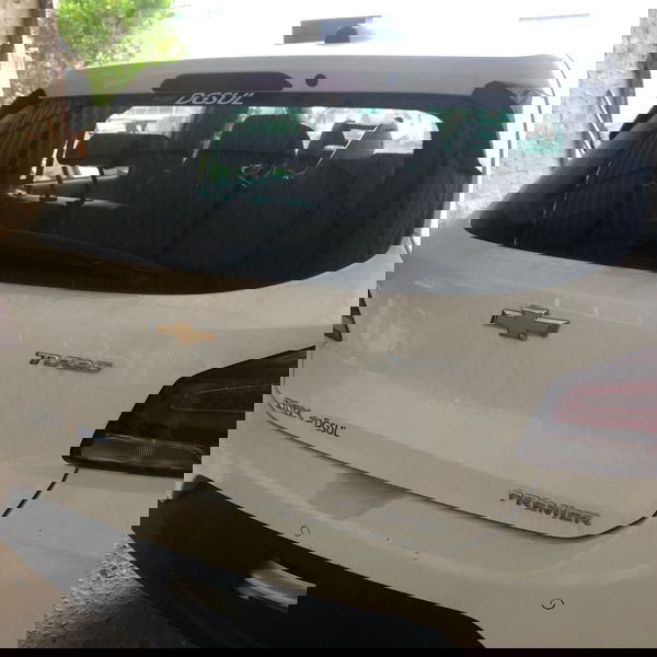 Tampa Traseira C/vidro Onix Premier 2023