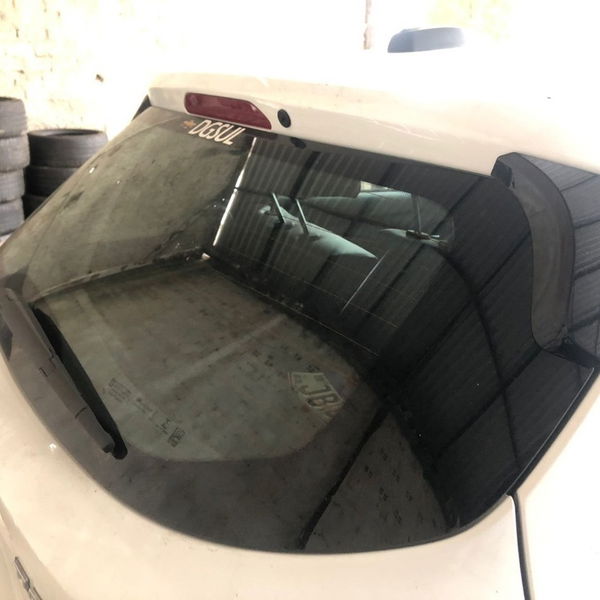 Tampa Traseira C/vidro Onix Premier 2023