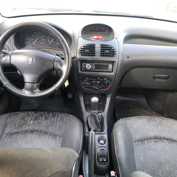 Sucata Peugeot 206 Sw 1.4 8v 2007/2008