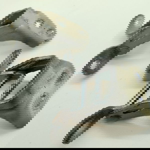 Dobradiça Porta Dianteira Esquerda Honda Fit Cvt 2018