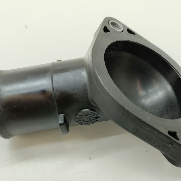 Flange Carcaça Valvula Termostatica Corolla Xei 2.0 2017