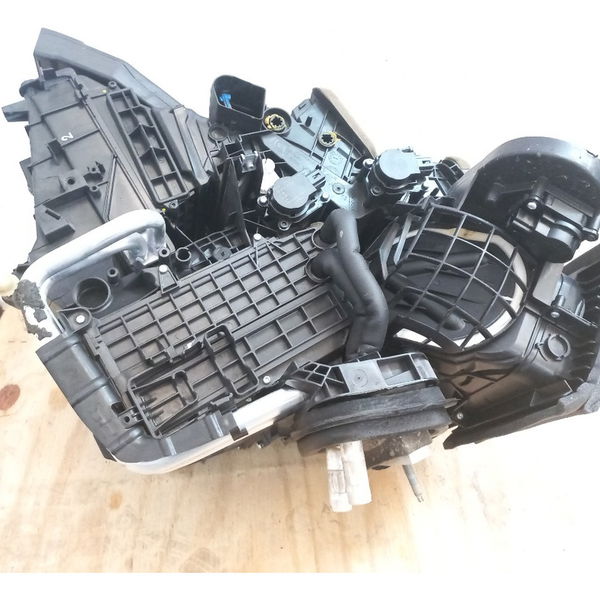 Caixa De Ar Condicionado Forçado Ford Focus 2.0 2016