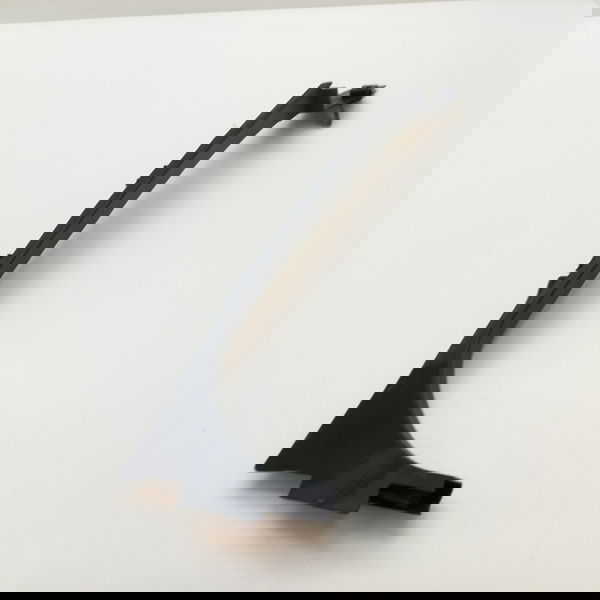 Moldura Da Porta Dianteira Esquerda Ford Focus 2.0 2016