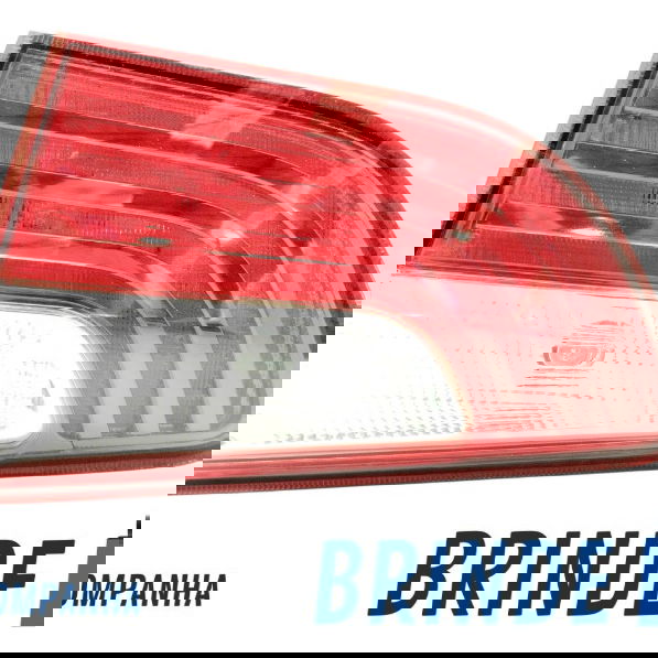 Lanterna Da Tampa Traseira Direita Fiat Siena Essence 2018