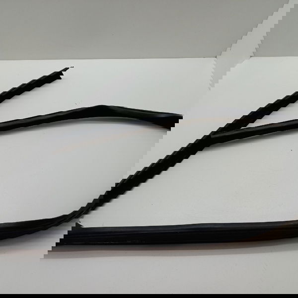 Borracha Guarnição Porta Diant Dire Idea Attractive 1.4 2014