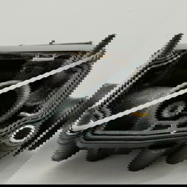 Carcaça Da Valvula Termostatica Peugeot Partner Furgão 2018
