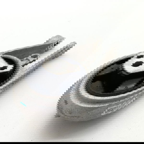 Coxim Inferior Do Câmbio Chevrolet Tracker 2021