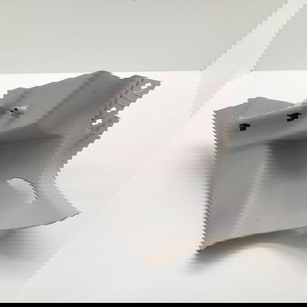 Suporte Do Bagagito Traseiro Direito Onix Lt 1.4 2018