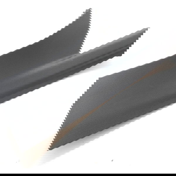 Acabamento Traseiro Direito Gm Onix 1.0 Turbo 2022