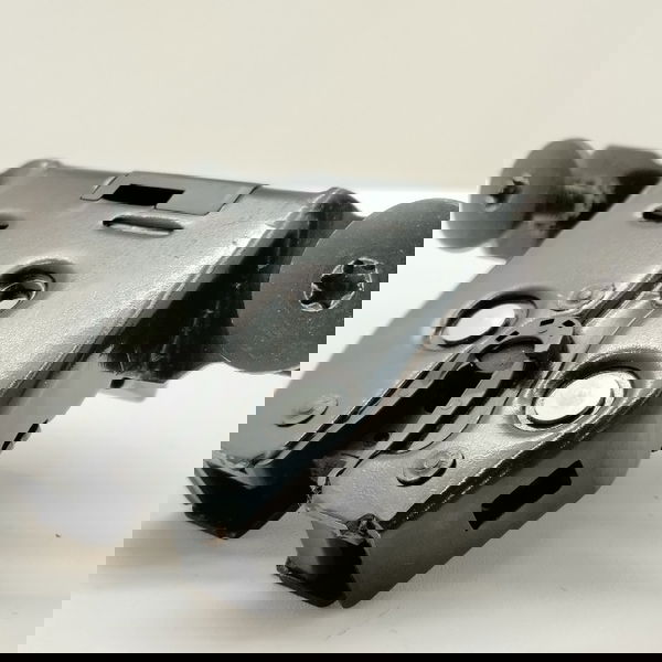 Fechadura Tampa Traseira Onix 1.0 Turbo 2022