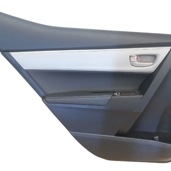 Forro Da Porta Traseira Esquerda Toyota Corolla Xei 2.0 2017