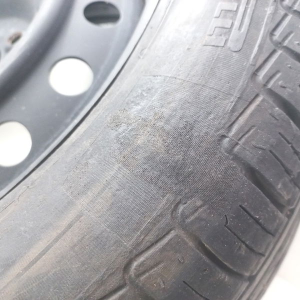 Roda De Ferro Aro 16 Pneu 205 55 Corolla 2.0 2017 Detalhe