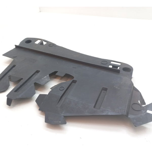 Protetor Defletor Direito Do Radiador Citroen C3 2006