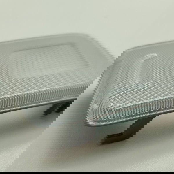 Lente Luz De Teto Lado Direito Hyundai Hb20 1.6 Comf 2019