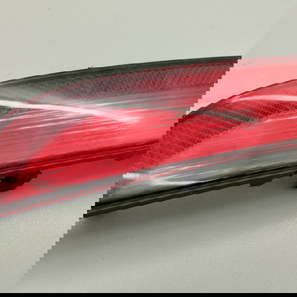 Defletor Olho De Gato Traseira Esquerda Vw Fox Connect 2019