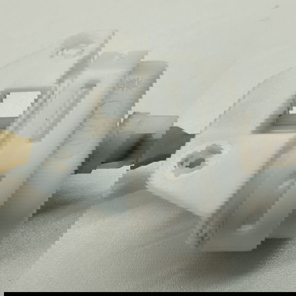 Atuador Da Tampa Traseira Audi A3 1.8 2005