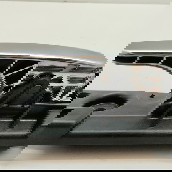 Maçaneta Interna Dianteira Direita Jeep Grand Cherokee  2015