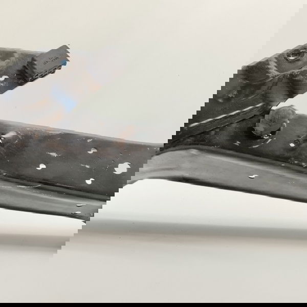 Suporte Esquerdo Painel Frontal Grand Cherokee 3.0 2015