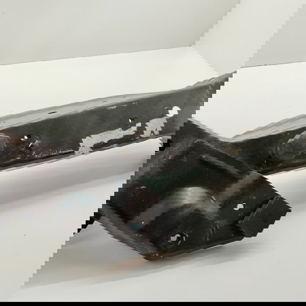 Suporte Direito Painel Frontal Grand Cherokee 3.0 2015