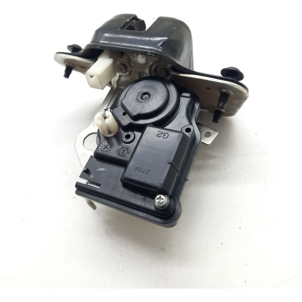 Fechadura Da Tampa Traseira Dodge Journey R 3.6 V6 2012