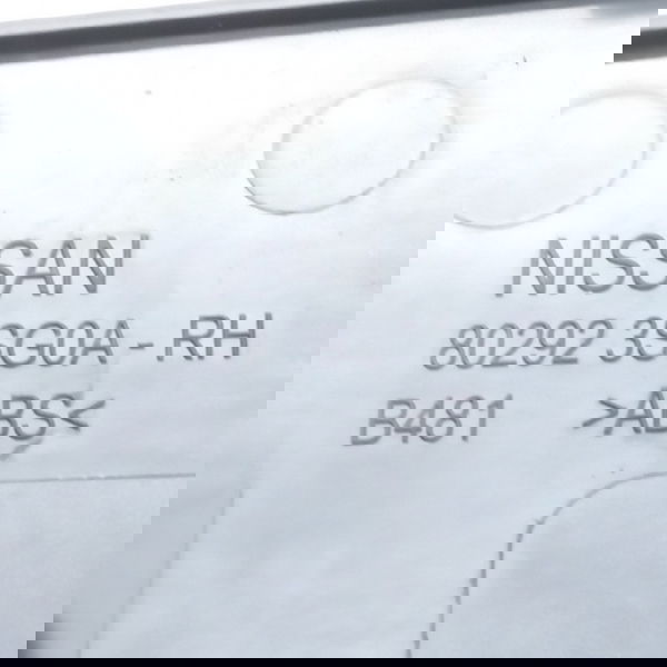Acabamento Retrovisor Dianteiro Direito Nissan Sentra 2015