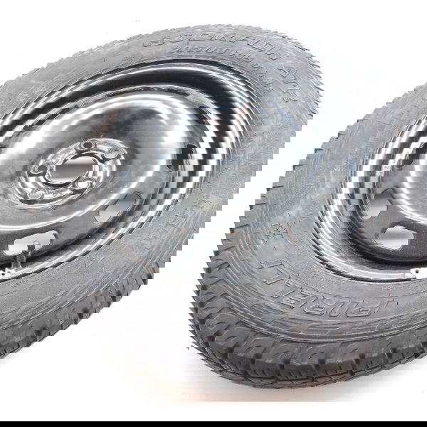 Roda De Ferro Vw Aro 15 Pneu Pirelli 205 60 91h