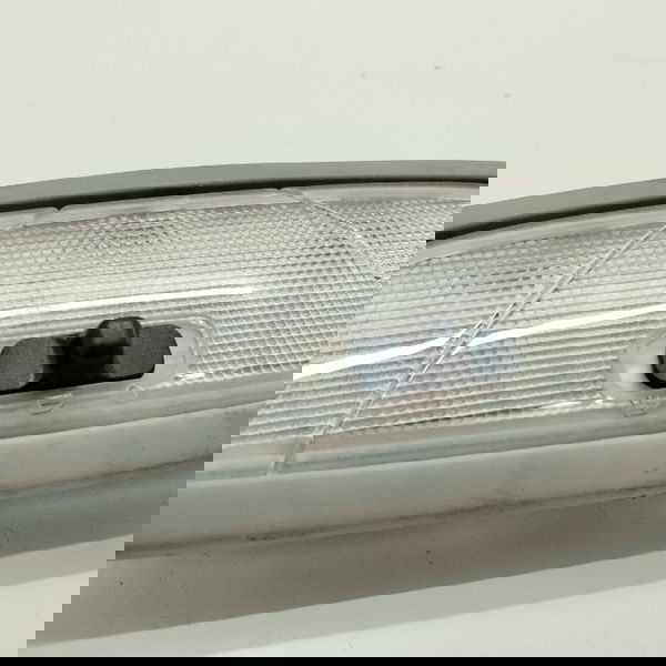 Luz De Teto Ford Courier L 1.6 2012