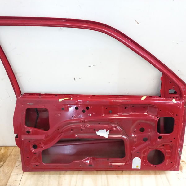 Porta Lado Esquerdo Para Recuperar Ford Courier L 1.6 2012