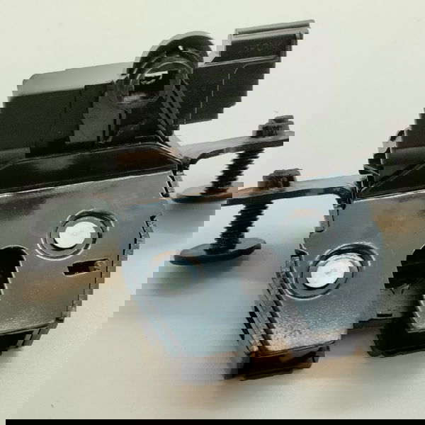Fechadura Tampa Traseira Chevrolet Onix Turbo 2023