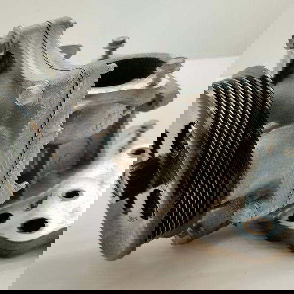 Cavalete Bomba De Agua Gm Cruze Lt 1.4 Turbo 2018