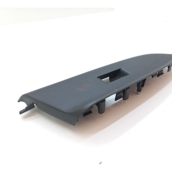 Moldura Botão Vidro Dianteiro Direito Honda Wrv Ex 1.5 2021