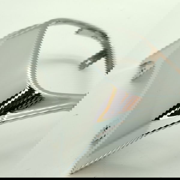 Moldura Do Emblema Parachoque Dianteiro Honda Wrv 2021