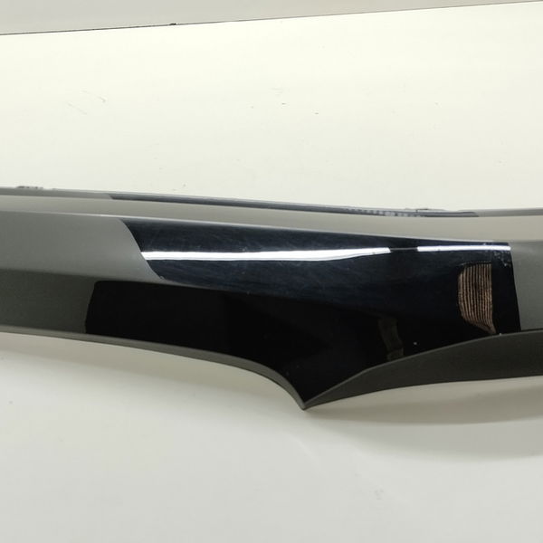 Acabamento Esquerdo Da Tampa Traseira Honda Wrv 2021