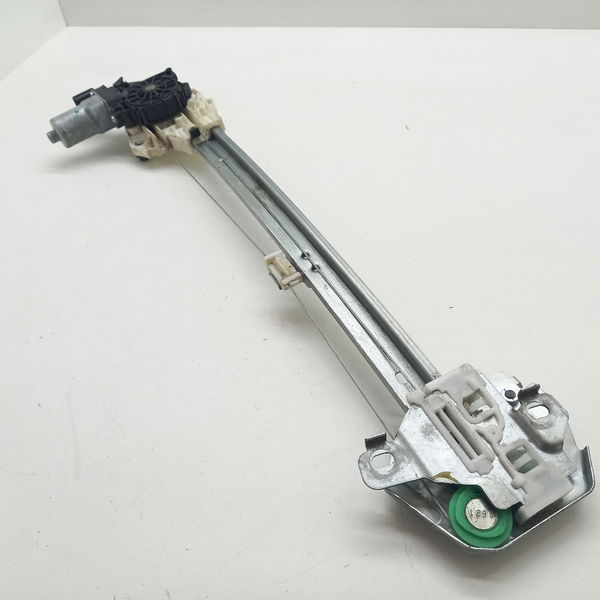 Máquina De Vidro Traseira Direita Honda Wrv Ex 1.5 2021