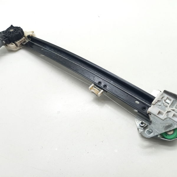 Máquina De Vidro Dianteira Direita Honda Wrv Ex 1.5 2021