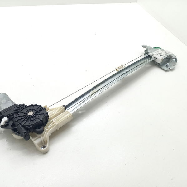Máquina De Vidro Traseira Esquerda Honda Wrv Ex 1.5 2021