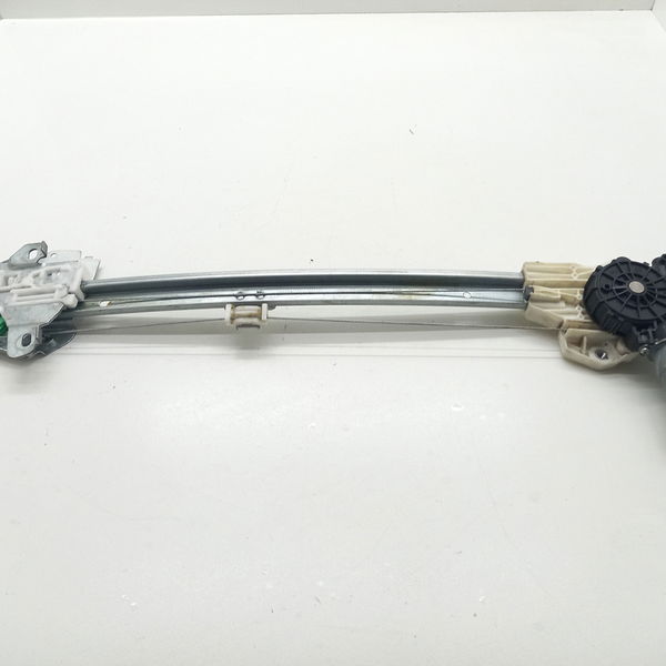 Máquina De Vidro Traseira Esquerda Honda Wrv Ex 1.5 2021