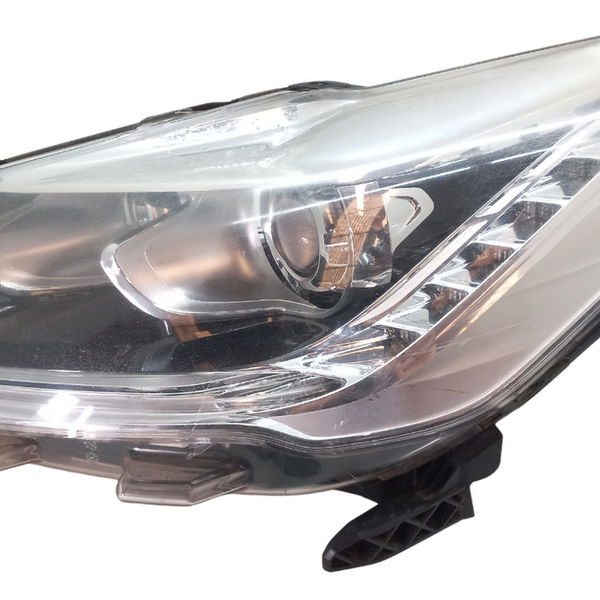 Farol Direito Com Xenon Com Detalhe Citroen Ds5 2013 2016
