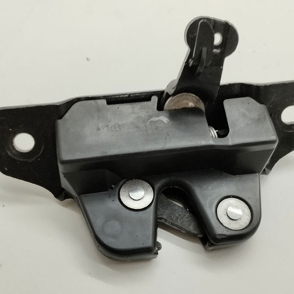 Fechadura Tampa Traseira Peugeot 207 Passion Xr S 2010