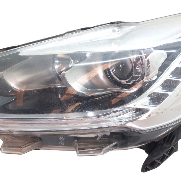 Farol Esquerdo Com Xenon Com Detalhe Citroen Ds5 2013 2016
