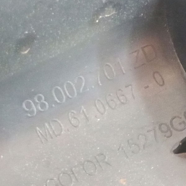 Soleira Dianteira Esquerda Peugeot 1.6 2008 2016